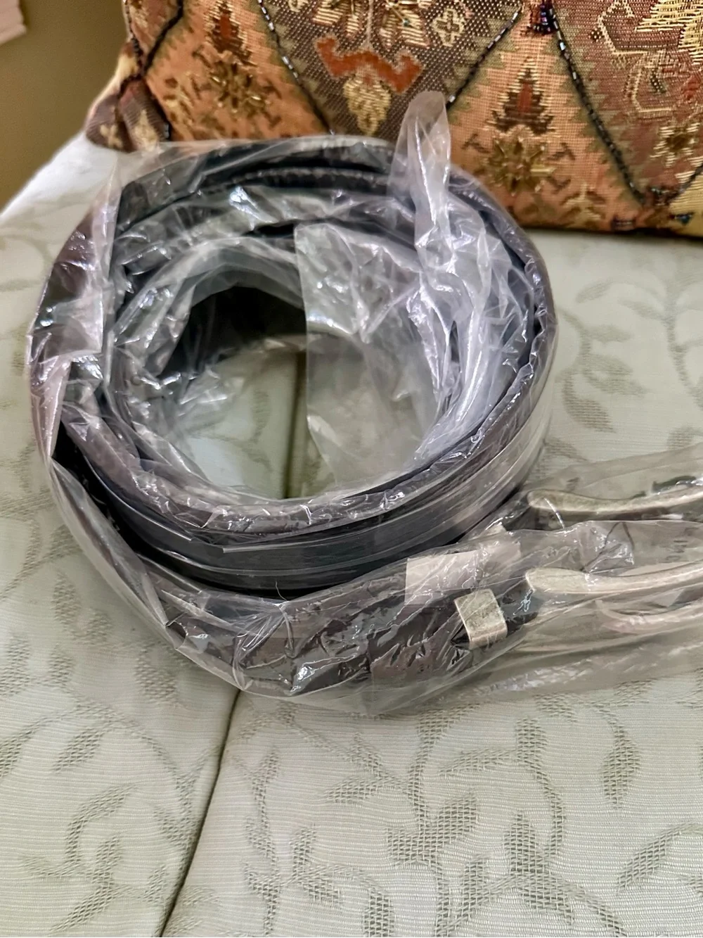 Mens Brand New Fossil Solid Leather Belt